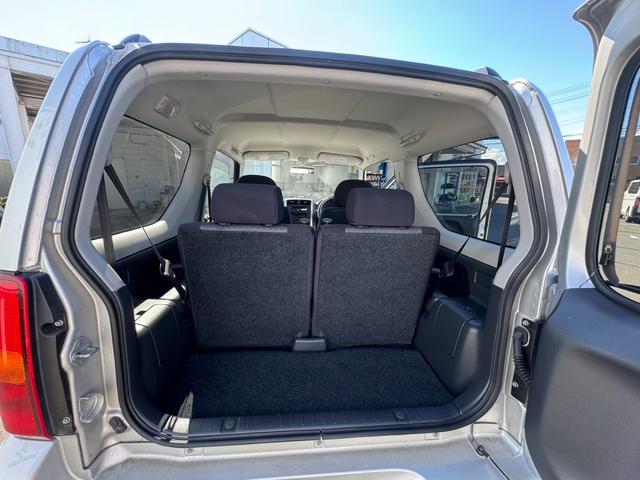 ジムニー ＸＣ　ＸＣ　４ＷＤ　マニュアル　フォグランプ　オーディオ　エアコン（24枚目）