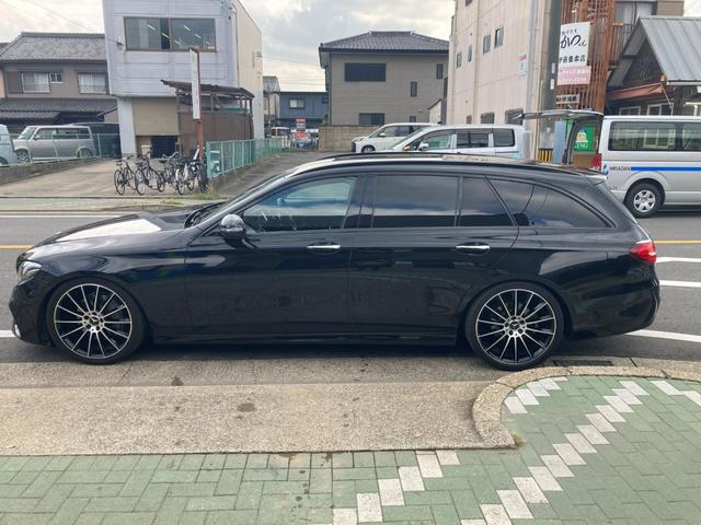 Ｅクラスステーションワゴン Ｅ２２０ｄステションワゴンアバンＧスポツ（本革仕様）　メーカーナビ　全周囲カメラ　パワーシート　黒本革シート　全席シートヒーター　コーナーセンサー　ＥＴＣ　ＡＭＧ２０インチＡＷ　Ｂｕｒｍｅｓｔｅｒサウンド　レーダーセーフティＰ　ＡＭＧスタイリング　ＥＴＣ（17枚目）