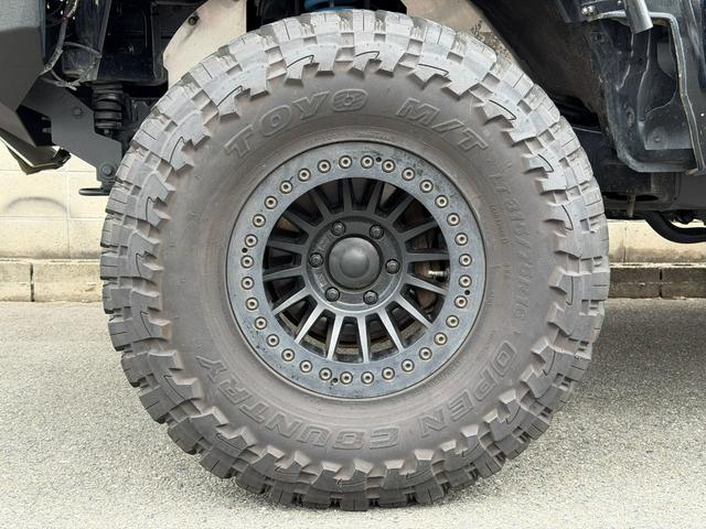 ハイラックスサーフ ＳＳＲ－Ｘ　アメリカンＶｅｒ　ビルシュタインリフトアップキット　ラテラルロッド　ＷＡＲＮ　ＵＲ８０００－Ｓ　ＦＡＣＴＯＲ５５　ソリッドレーシングタービンＺ１　ＴＯＹＯ　Ｍ／Ｔ　３１５／７５／１６　シュノーケル（3枚目）