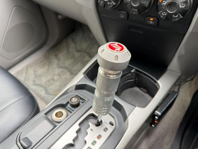 ハイラックスサーフ ＳＳＲ－Ｘ　アメリカンＶｅｒ　ビルシュタインリフトアップキット　ラテラルロッド　ＷＡＲＮ　ＵＲ８０００－Ｓ　ＦＡＣＴＯＲ５５　ソリッドレーシングタービンＺ１　ＴＯＹＯ　Ｍ／Ｔ　３１５／７５／１６　シュノーケル（7枚目）