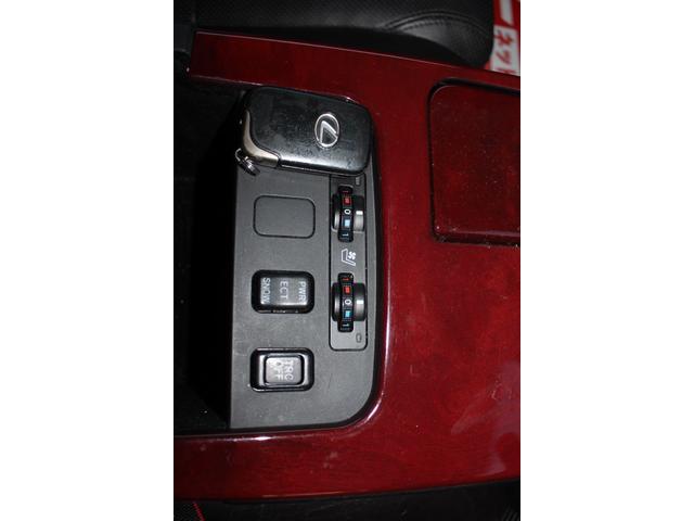 GS GS350 GS350 タイミングチェーンエンジン 黒革シート パワーシート シートヒーターエアコン マルチナビ ビルトインETC 18インチアルミ スマートキー オイルタネーター、イグニッションコイル交換済(12枚目)