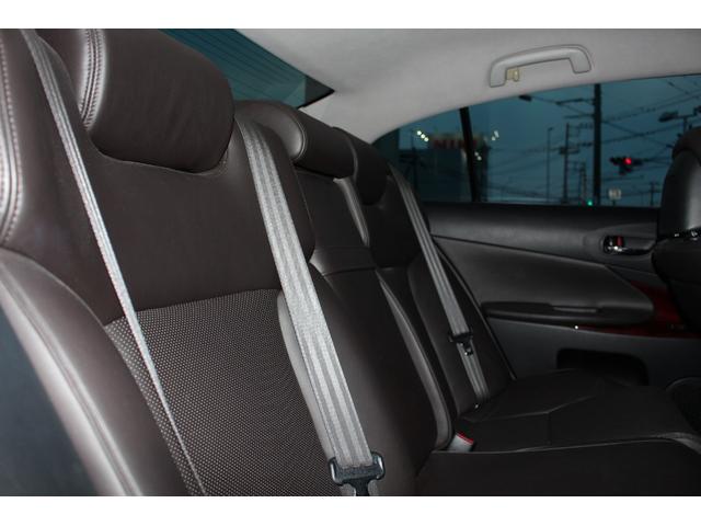 GS GS350 GS350 タイミングチェーンエンジン 黒革シート パワーシート シートヒーターエアコン マルチナビ ビルトインETC 18インチアルミ スマートキー オイルタネーター、イグニッションコイル交換済(29枚目)