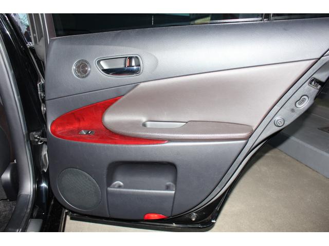 GS GS350 GS350 タイミングチェーンエンジン 黒革シート パワーシート シートヒーターエアコン マルチナビ ビルトインETC 18インチアルミ スマートキー オイルタネーター、イグニッションコイル交換済(33枚目)
