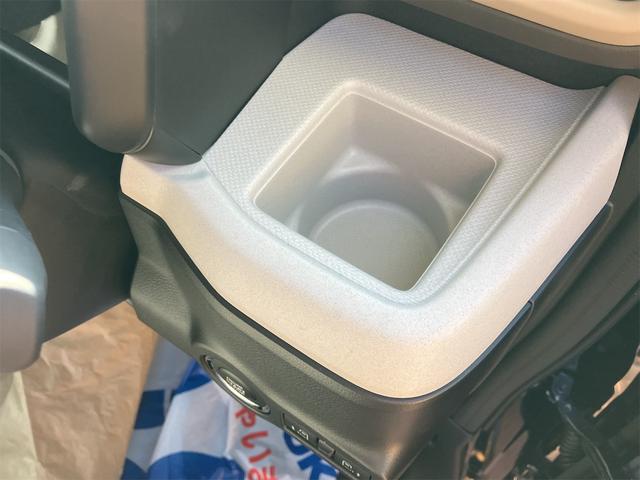スペーシア ハイブリッドＸ　４ＷＤ　全周囲カメラ　両側電動スライドドア　ナビ　ＴＶ　クリアランスソナー　衝突被害軽減システム　オートライト　ＬＥＤヘッドランプ　スマートキー　アイドリングストップ　電動格納ミラー　シートヒーター（52枚目）