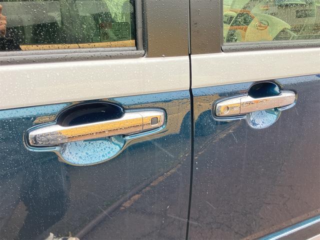 ムーヴキャンバス ストライプスＧ　４ＷＤ　バックカメラ　両側電動スライドドア　ＴＶ　クリアランスソナー　衝突被害軽減システム　オートライト　ＬＥＤヘッドランプ　スマートキー　アイドリングストップ　電動格納ミラー　シートヒーター（35枚目）