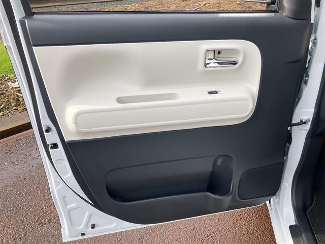 ムーヴキャンバス ストライプスＧ　４ＷＤ　バックカメラ　両側電動スライドドア　ＴＶ　クリアランスソナー　衝突被害軽減システム　オートライト　ＬＥＤヘッドランプ　スマートキー　アイドリングストップ　電動格納ミラー　シートヒーター（71枚目）