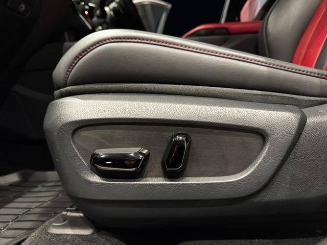 ＮＸ ＮＸ３５０ｈ　Ｆスポーツ　ＮＸ３５０ｈ　Ｆスポーツ　純正ナビ　パノラマルーフ　パノラミックビューモニター　赤黒レザーシート　パワーバックドア　衝突軽減ブレーキ　レーダークルーズコントロール　パワーシート　シートヒーター（37枚目）