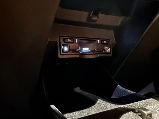 ＮＸ ＮＸ３５０ｈ　Ｆスポーツ　ＮＸ３５０ｈ　Ｆスポーツ　純正ナビ　パノラマルーフ　パノラミックビューモニター　赤黒レザーシート　パワーバックドア　衝突軽減ブレーキ　レーダークルーズコントロール　パワーシート　シートヒーター（38枚目）