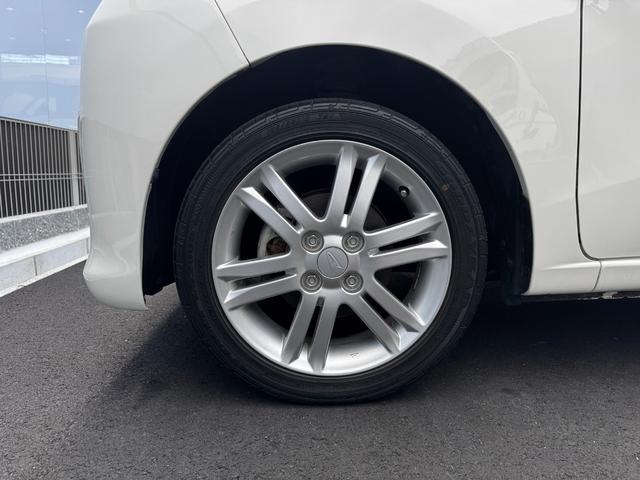 ムーヴ Ｌ　Ｉストップ　キーレス　禁煙車　フルフラット　ＡＢＳ　電格ミラー　ベンチシート　ＣＤ　運転席エアバッグ　助手席エアバッグ　エアコン　パワーウィンドウ　パワーステアリング（16枚目）