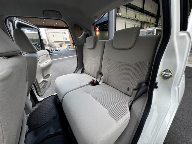 ムーヴ Ｌ　Ｉストップ　キーレス　禁煙車　フルフラット　ＡＢＳ　電格ミラー　ベンチシート　ＣＤ　運転席エアバッグ　助手席エアバッグ　エアコン　パワーウィンドウ　パワーステアリング（23枚目）