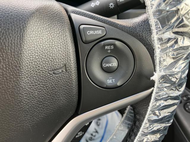 フィットハイブリッド ベースグレード　４ＷＤ　ドライブレコーダー　ＥＴＣ　バックカメラ　ナビ　オートライト　スマートキー　電動格納ミラー　ＡＴ　盗難防止システム　衝突安全ボディ　ＣＤ　ＤＶＤ再生　ＵＳＢ（27枚目）