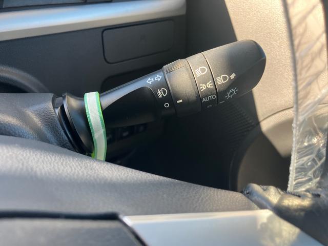 タント カスタムＲＳ　トップエディションＳＡＩＩＩ　ＥＴＣ　バックカメラ　両側電動スライドドア　ナビＴＶ　クリアランスソナー　衝突被害軽減システム　オートマチックハイビーム　オートライト　ＬＥＤヘッドランプ　スマートキー　アイドリングストップ（5枚目）
