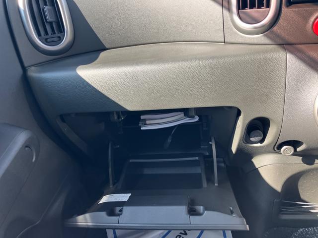 キューブ ライダー　ワンオーナー　ＥＴＣ　ナビ　ＴＶ　スマートキー　アイドリングストップ　オートエアコン　１６インチアルミ　電動格納ミラー（10枚目）