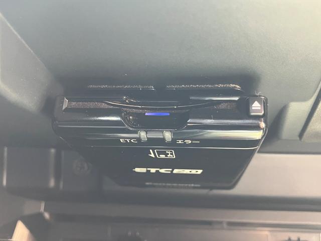 インプレッサスポーツ ２．０ｉ－Ｌアイサイト　ドライブレコーダー　バックカメラ　サイドカメラ　ＴＶ　クリアランスソナー　オートクルーズコントロール　レーンアシスト　衝突被害軽減システム　アルミホイール　オートライト　スマートキー（7枚目）