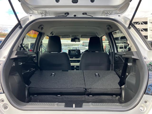 スイフト ＸＧ　ディスプレイオーディオ　クリアランスソナー　オートクルーズコントロール　レーンアシスト　衝突被害軽減システム　オートライト　ＬＥＤヘッドランプ　スマートキー　電動格納ミラー　シートヒーター（19枚目）