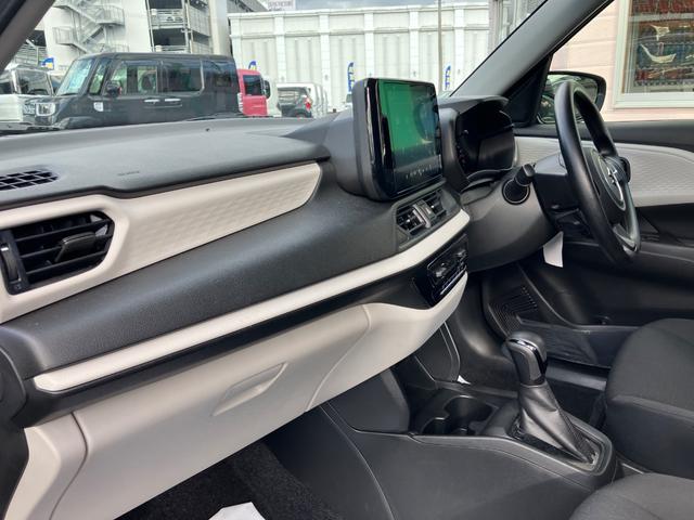 スイフト ＸＧ　ディスプレイオーディオ　クリアランスソナー　オートクルーズコントロール　レーンアシスト　衝突被害軽減システム　オートライト　ＬＥＤヘッドランプ　スマートキー　電動格納ミラー　シートヒーター（23枚目）