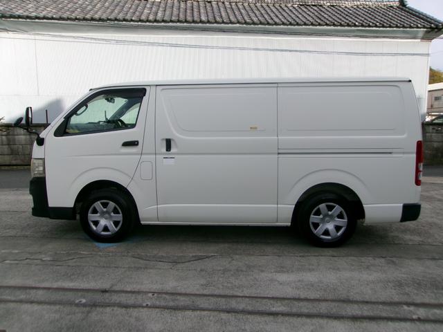 ハイエースバン 　ドライブレコーダー　ナビ　ＴＶ　スライドドア　ＡＴ　ＣＤ　ＤＶＤ再生　Ｂｌｕｅｔｏｏｔｈ　記録簿（18枚目）