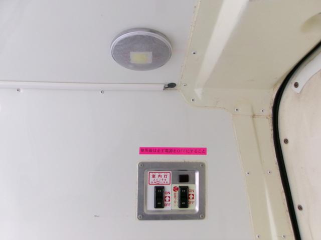 ハイエースバン 　ドライブレコーダー　ナビ　ＴＶ　スライドドア　ＡＴ　ＣＤ　ＤＶＤ再生　Ｂｌｕｅｔｏｏｔｈ　記録簿（40枚目）