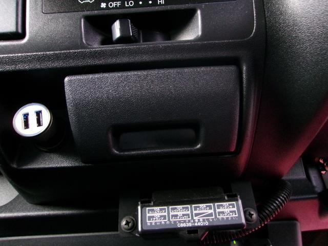 ハイエースバン 　ドライブレコーダー　ナビ　ＴＶ　スライドドア　ＡＴ　ＣＤ　ＤＶＤ再生　Ｂｌｕｅｔｏｏｔｈ　記録簿（52枚目）