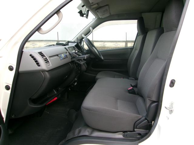 ハイエースバン 　ドライブレコーダー　ナビ　ＴＶ　スライドドア　ＡＴ　ＣＤ　ＤＶＤ再生　Ｂｌｕｅｔｏｏｔｈ　記録簿（69枚目）