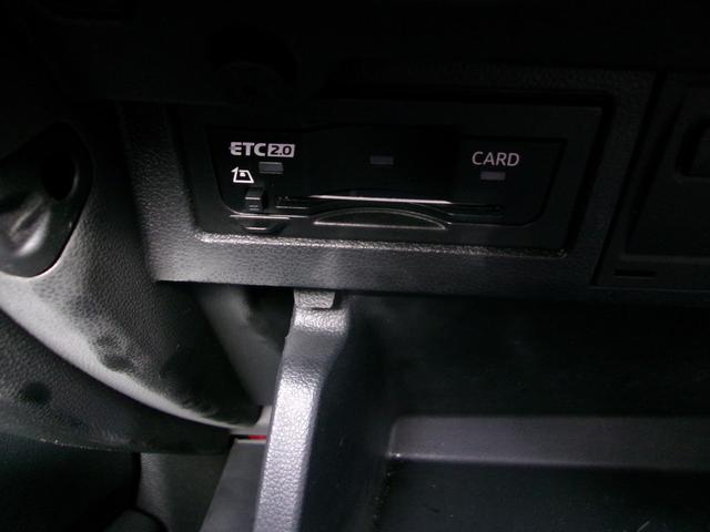 ポロＧＴＩ ベースグレード　ベースグレード（５名）　クルーズコントロール　ＢＴ　アイスト　ＬＥＤヘッド　スマートキー　バックカメラ　ＥＴＣ２．０　キーレスエントリー　オートライト　ＵＳＢ　フルオートエアコン　メモリーナビ（9枚目）