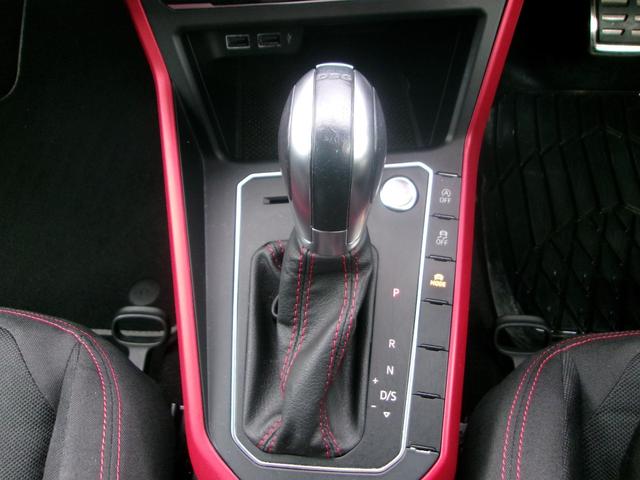 ポロＧＴＩ ベースグレード　ベースグレード（５名）　クルーズコントロール　ＢＴ　アイスト　ＬＥＤヘッド　スマートキー　バックカメラ　ＥＴＣ２．０　キーレスエントリー　オートライト　ＵＳＢ　フルオートエアコン　メモリーナビ（10枚目）