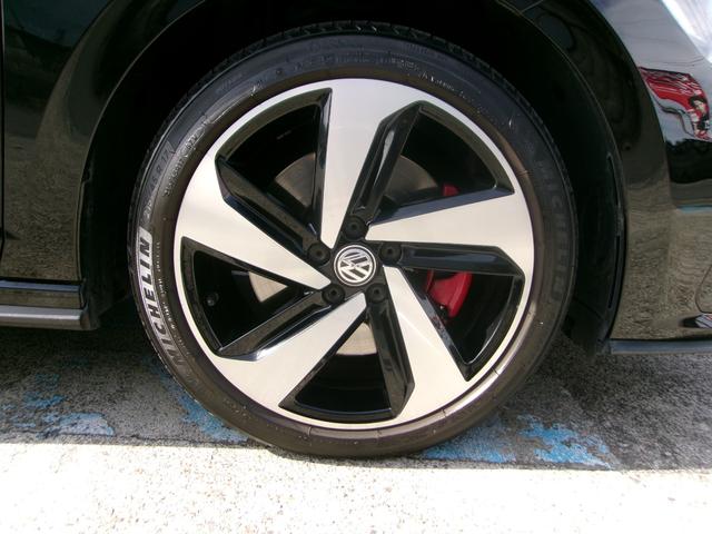 ポロＧＴＩ ベースグレード　ベースグレード（５名）　クルーズコントロール　ＢＴ　アイスト　ＬＥＤヘッド　スマートキー　バックカメラ　ＥＴＣ２．０　キーレスエントリー　オートライト　ＵＳＢ　フルオートエアコン　メモリーナビ（20枚目）