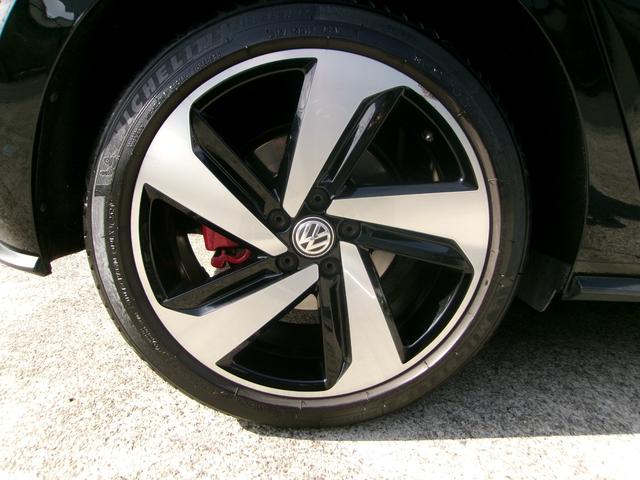 ポロＧＴＩ ベースグレード　ベースグレード（５名）　クルーズコントロール　ＢＴ　アイスト　ＬＥＤヘッド　スマートキー　バックカメラ　ＥＴＣ２．０　キーレスエントリー　オートライト　ＵＳＢ　フルオートエアコン　メモリーナビ（21枚目）