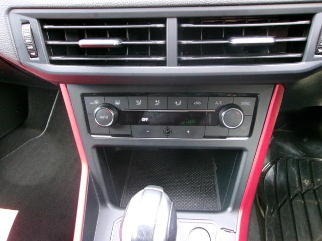 ポロＧＴＩ ベースグレード　ベースグレード（５名）　クルーズコントロール　ＢＴ　アイスト　ＬＥＤヘッド　スマートキー　バックカメラ　ＥＴＣ２．０　キーレスエントリー　オートライト　ＵＳＢ　フルオートエアコン　メモリーナビ（28枚目）