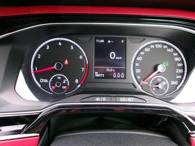 ポロＧＴＩ ベースグレード　ベースグレード（５名）　クルーズコントロール　ＢＴ　アイスト　ＬＥＤヘッド　スマートキー　バックカメラ　ＥＴＣ２．０　キーレスエントリー　オートライト　ＵＳＢ　フルオートエアコン　メモリーナビ（47枚目）