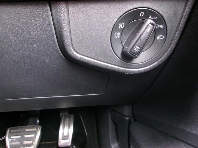 ポロＧＴＩ ベースグレード　ベースグレード（５名）　クルーズコントロール　ＢＴ　アイスト　ＬＥＤヘッド　スマートキー　バックカメラ　ＥＴＣ２．０　キーレスエントリー　オートライト　ＵＳＢ　フルオートエアコン　メモリーナビ（70枚目）