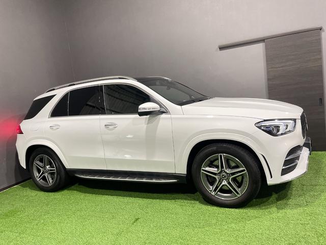 ＧＬＥ ＧＬＥ４００ｄ　４マチックスポーツ　パナメリカーナグリル　スタッドレスタイヤ　メーカー保証　レザーエクスクルーシブＰＫＧ　パノラミックスライディングルーフ　シートエアコン　シートヒーター　電動シート　電動トランクゲート　全周囲カメラ（7枚目）