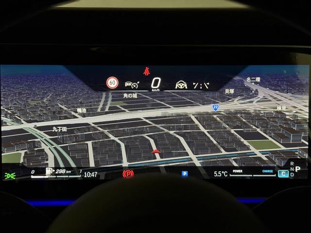 Ｇクラス Ｇ４５０ｄ　ＡＭＧラインパッケージ　ｍａｎｕｆａｃｔｕｒｅ　ｐｒｏｇｒａｍプラス　ナイトＰＫＧ　ボディ同色スペアＴ　レザーＥＸ　サンルーフ　チタニウムグレー本革　ベンチレーター　シートヒーター　全周囲カメラ　ブルメスターＳＳ（19枚目）