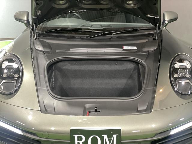 ９１１ ９１１カレラＳ　Ｐフィルム　Ｆリフトアップ　ベージュ革　スポクロ　マットカーボンインテリＰＫＧ　ＰＳスパイダーデザインＷ　ＰＡＳＭスポーツサス　Ｐエントリードライブ　４ｗａｙスポーツプラアス　ヒーター付ステアリング（12枚目）