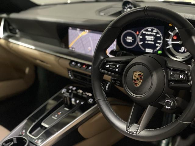 ９１１ ９１１カレラＳ　Ｐフィルム　Ｆリフトアップ　ベージュ革　スポクロ　マットカーボンインテリＰＫＧ　ＰＳスパイダーデザインＷ　ＰＡＳＭスポーツサス　Ｐエントリードライブ　４ｗａｙスポーツプラアス　ヒーター付ステアリング（16枚目）