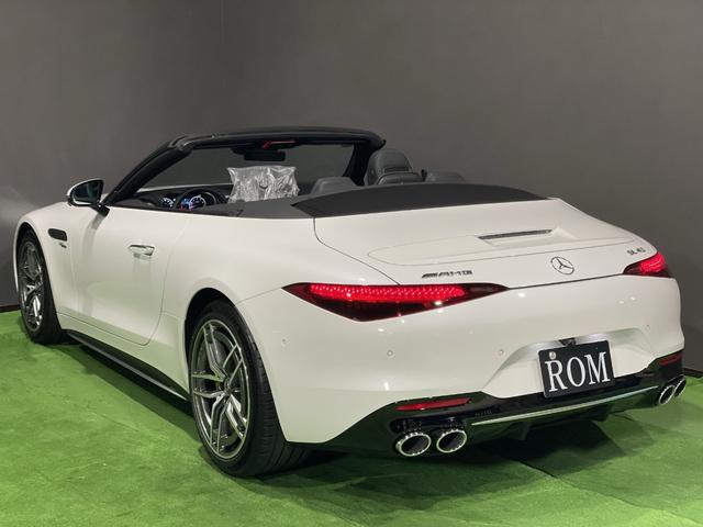 SL SL43 黒本革 レーダーセーフティ ヘッドアップディスプレイ メモリ付き電動シート シートヒーター ベンチレーター ブルメスターSS アンビエントライト 全周囲カメラ リラクゼーション機能 置き型充電(11枚目)