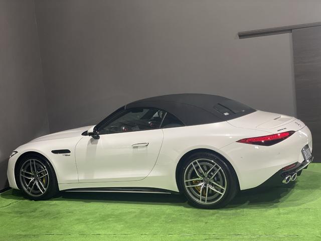 SL SL43 黒本革 レーダーセーフティ ヘッドアップディスプレイ メモリ付き電動シート シートヒーター ベンチレーター ブルメスターSS アンビエントライト 全周囲カメラ リラクゼーション機能 置き型充電(12枚目)