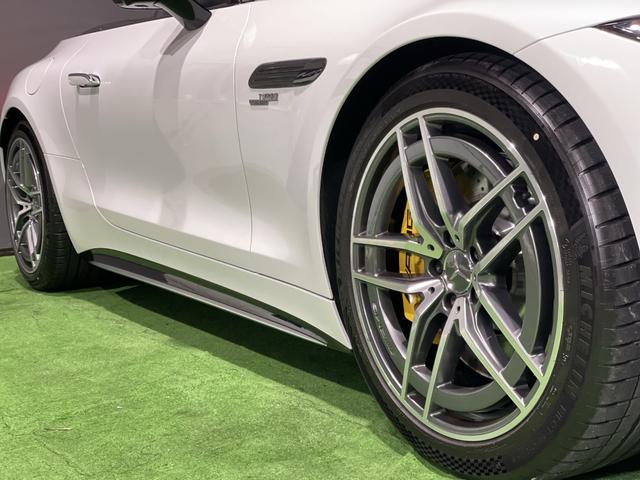 SL SL43 黒本革 レーダーセーフティ ヘッドアップディスプレイ メモリ付き電動シート シートヒーター ベンチレーター ブルメスターSS アンビエントライト 全周囲カメラ リラクゼーション機能 置き型充電(39枚目)