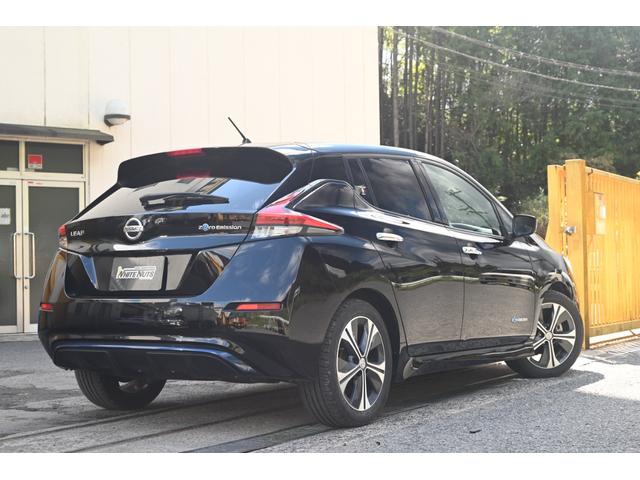 リーフ Ｘ　走行無制限１年保証　ナビ　ＴＶ　バックカメラ　ＥＴＣ　Ｂｌｕｅｔｏｏｔｈ接続　シートヒーター　ハンドルヒーター　ＥＴＣ　純正ＡＷ　スマートキー　ＵＳＢ接続　衝突被害軽減ブレーキ（7枚目）