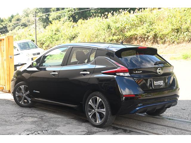リーフ Ｘ　走行無制限１年保証　ナビ　ＴＶ　バックカメラ　ＥＴＣ　Ｂｌｕｅｔｏｏｔｈ接続　シートヒーター　ハンドルヒーター　ＥＴＣ　純正ＡＷ　スマートキー　ＵＳＢ接続　衝突被害軽減ブレーキ（13枚目）