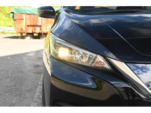 リーフ Ｘ　走行無制限１年保証　ナビ　ＴＶ　バックカメラ　ＥＴＣ　Ｂｌｕｅｔｏｏｔｈ接続　シートヒーター　ハンドルヒーター　ＥＴＣ　純正ＡＷ　スマートキー　ＵＳＢ接続　衝突被害軽減ブレーキ（18枚目）