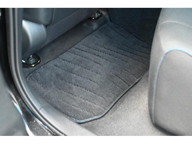 リーフ Ｘ　走行無制限１年保証　ナビ　ＴＶ　バックカメラ　ＥＴＣ　Ｂｌｕｅｔｏｏｔｈ接続　シートヒーター　ハンドルヒーター　ＥＴＣ　純正ＡＷ　スマートキー　ＵＳＢ接続　衝突被害軽減ブレーキ（53枚目）