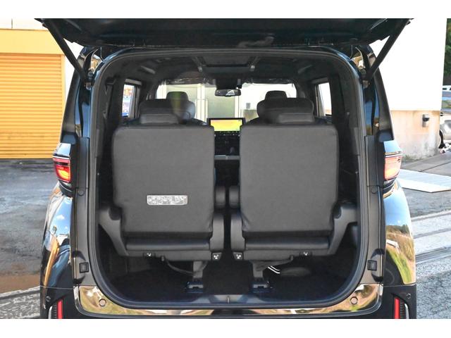 ヴェルファイアハイブリッド Ｚ　プレミア　登録済未使用車　ユニバ－サルステップ　両側電動スライド　全方位カメラ　本革シート　禁煙　シートヒーター／エアコン　ハンドルヒーター　電動リアゲート　ＬＥＤ　ナビ　フルセグＴＶ　ＥＴＣ（31枚目）