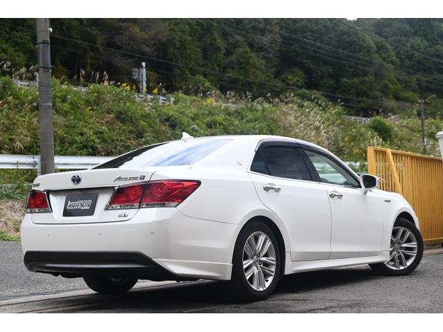 クラウンハイブリッド アスリートＳ　ＨＶバッテリ－１年保証　ナビ　ＴＶ　バックカメラ　Ｂｌｕｅｔｏｏｔｈ接続　前後ドライブレコーダー　ＥＴＣ　純正ＡＷ　電動シート　ＨＩＤ　スマートキー　クルーズコントロール　盗難防止装置　ＣＤ　ＤＶＤ（7枚目）