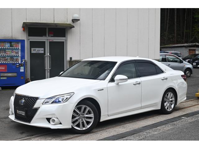 クラウンハイブリッド アスリートＳ　ＨＶバッテリ－１年保証　ナビ　ＴＶ　バックカメラ　Ｂｌｕｅｔｏｏｔｈ接続　前後ドライブレコーダー　ＥＴＣ　純正ＡＷ　電動シート　ＨＩＤ　スマートキー　クルーズコントロール　盗難防止装置　ＣＤ　ＤＶＤ（11枚目）