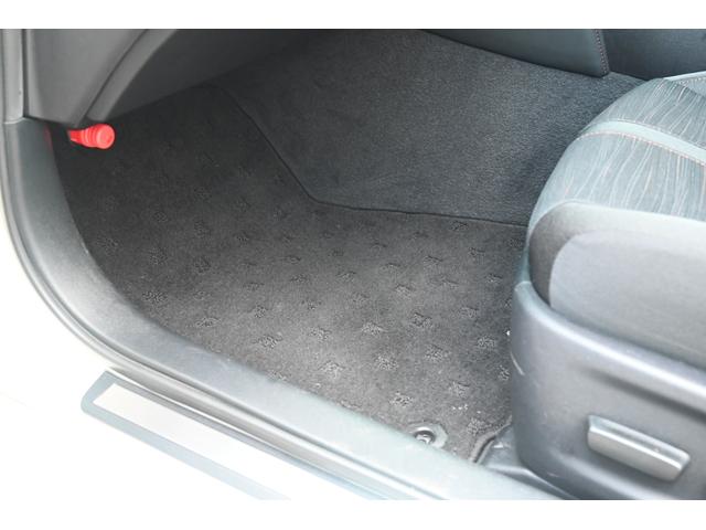 クラウンハイブリッド アスリートＳ　ＨＶバッテリ－１年保証　ナビ　ＴＶ　バックカメラ　Ｂｌｕｅｔｏｏｔｈ接続　前後ドライブレコーダー　ＥＴＣ　純正ＡＷ　電動シート　ＨＩＤ　スマートキー　クルーズコントロール　盗難防止装置　ＣＤ　ＤＶＤ（49枚目）