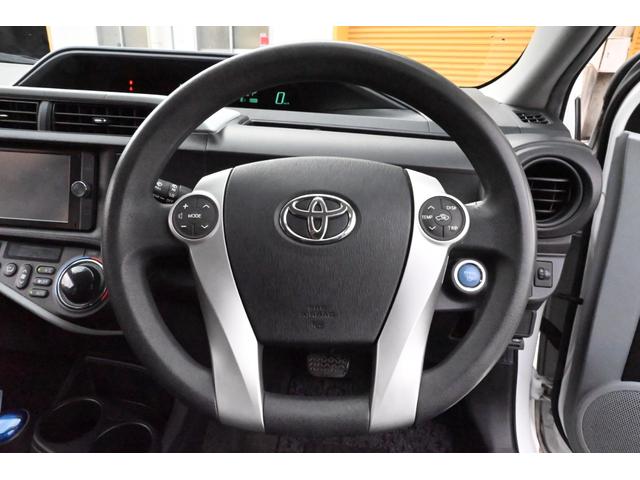 アクア Ｓ　ＨＶバッテリ－１年保証　ナビ　フルセグＴＶ　バックカメラ　社外ＡＷ　記録簿　Ｂｌｕｅｔｏｏｔｈ接続　スマートキー　ＣＤ　ＤＶＤ　横滑り防止装置　パワーウィンドウ　運転席／助手席エアバック　ＡＢＳ（66枚目）