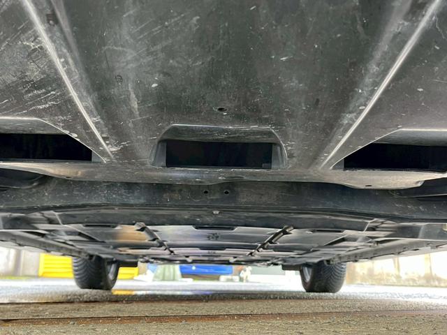 リーフ ニスモ　全方位カメラ　デジタルインナーミラー　ナビ　ＴＶ　ＥＴＣ　シートヒーター　衝突軽減ブレーキ　スマートキー　レーンキープアシスト　スマートキー　クルコン　ＬＥＤヘッドライト（37枚目）