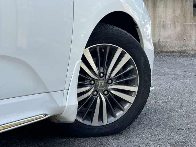 オデッセイハイブリッド ハイブリッドアブソルート・ホンダセンシング　中期モデル　ＨＶバッテリ－１年保証　両側電動スライド　ナビ　フルセグＴＶ　バックカメラ　Ｂｌｕｅｔｏｏｔｈ接続　純正ＡＷ　ＥＴＣ　スマートキー　電動シート　レーンキープアシスト　衝突被害軽減ブレーキ（32枚目）