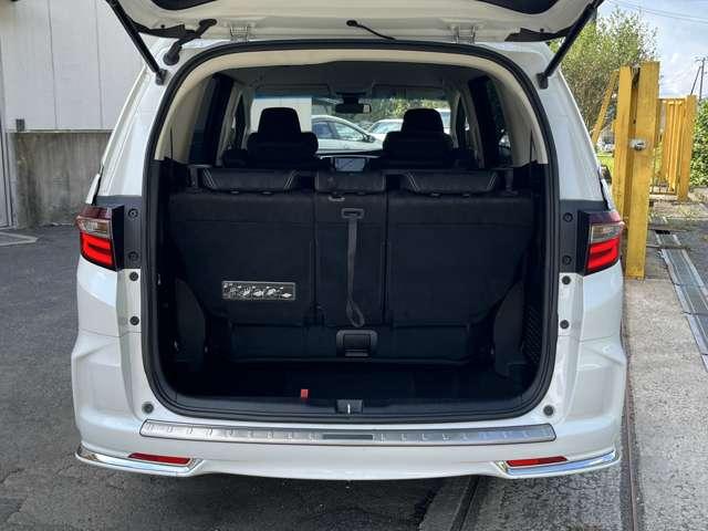 オデッセイハイブリッド ハイブリッドアブソルート・ホンダセンシング　中期モデル　ＨＶバッテリ－１年保証　両側電動スライド　ナビ　フルセグＴＶ　バックカメラ　Ｂｌｕｅｔｏｏｔｈ接続　純正ＡＷ　ＥＴＣ　スマートキー　電動シート　レーンキープアシスト　衝突被害軽減ブレーキ（35枚目）